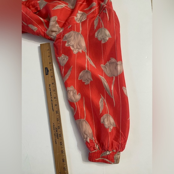 Vintage FUDA International 100% Silk Bomber Jacket Size Medium Tulip Floral - Picture 5 of 14